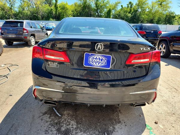 2018 ACURA TLX V6