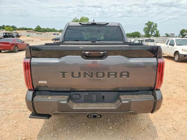2026 TOYOTA TUNDRA