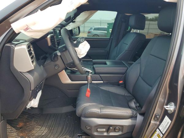 2026 TOYOTA TUNDRA