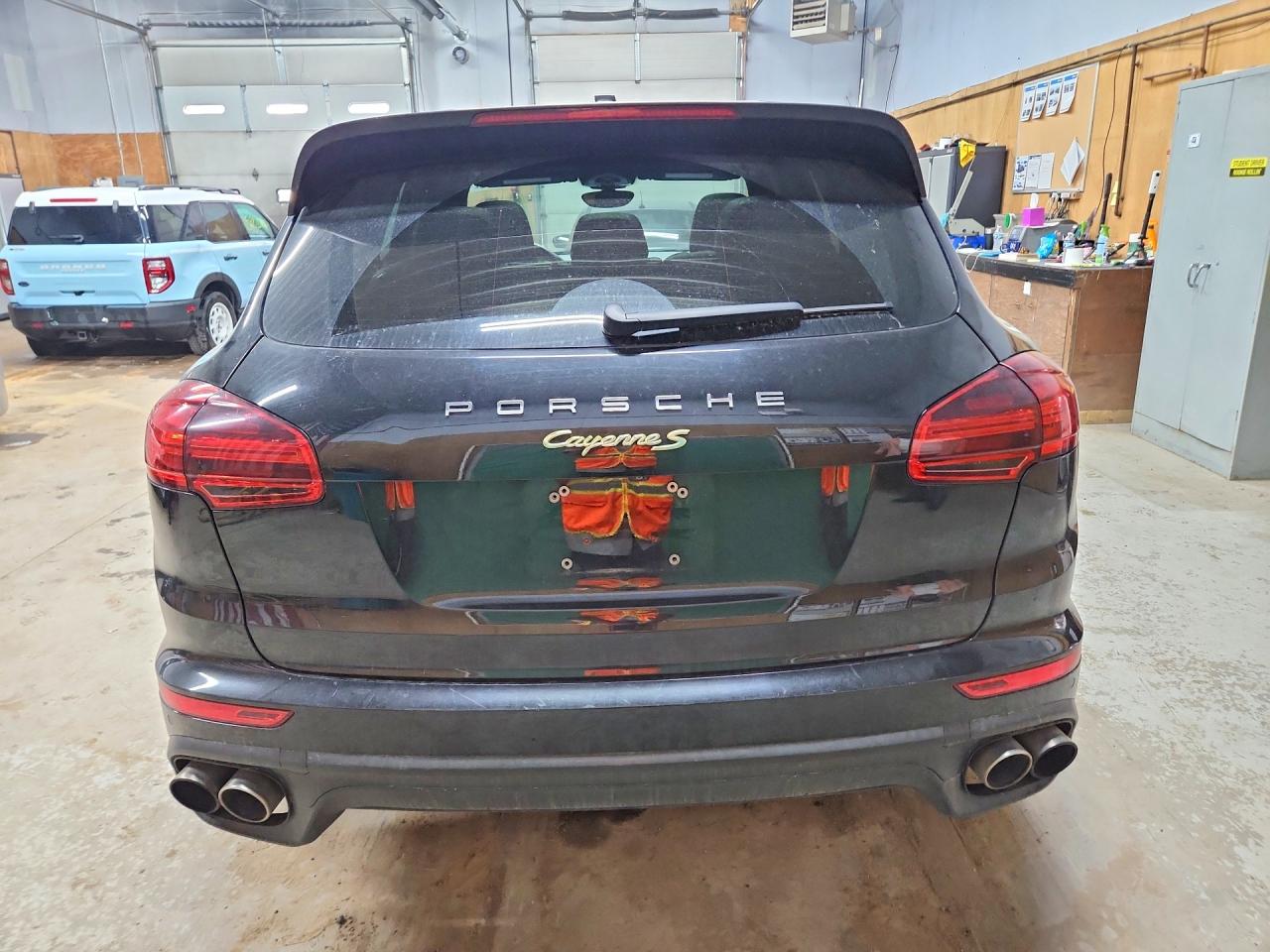 2016 PORSCHE CAYENNE E-Hybrid