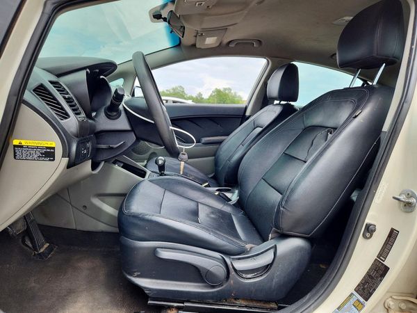 2015 KIA FORTE
