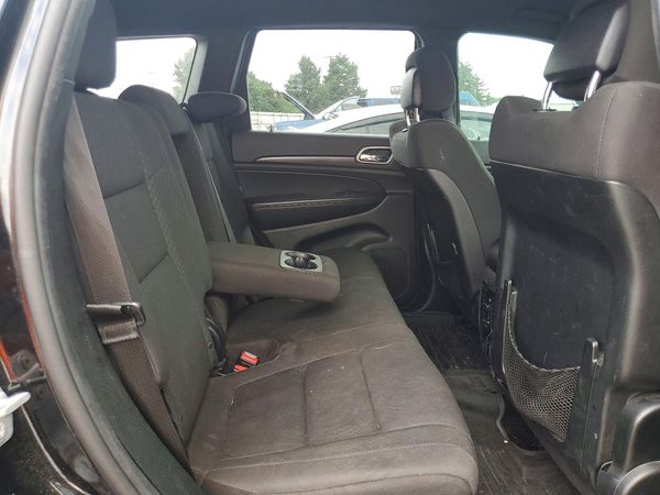 2018 JEEP GRAND CHEROKEE Laredo