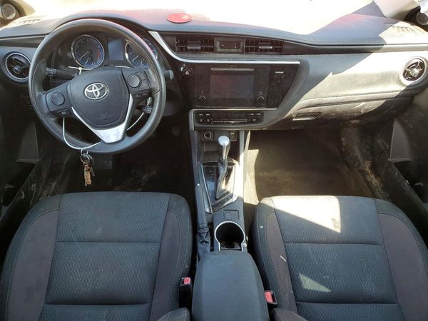 2017 TOYOTA COROLLA