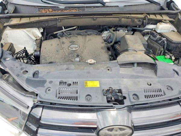 2019 TOYOTA HIGHLANDER SE/XLE