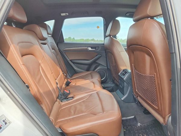 2016 AUDI Q5
