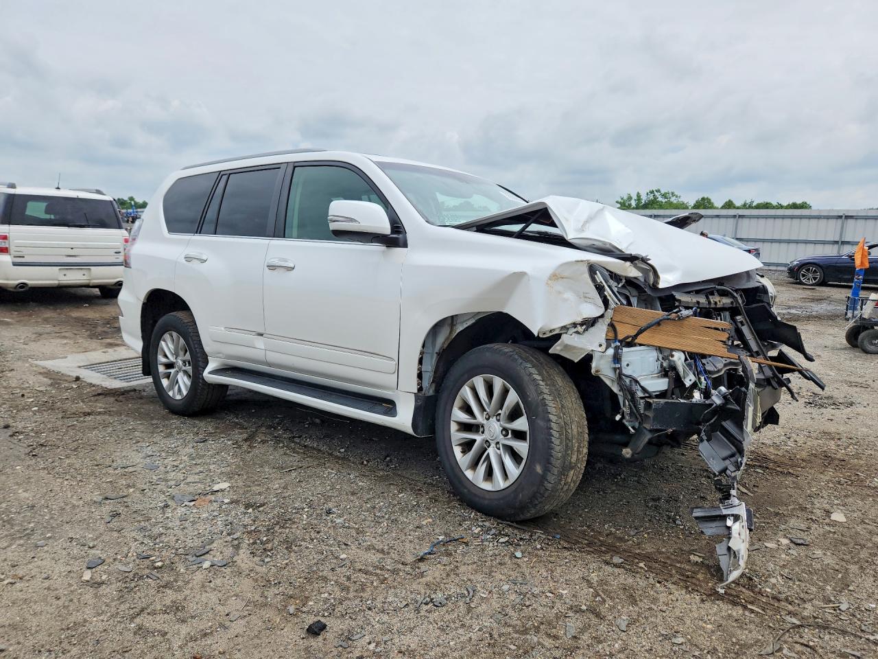 2017 LEXUS GX 460