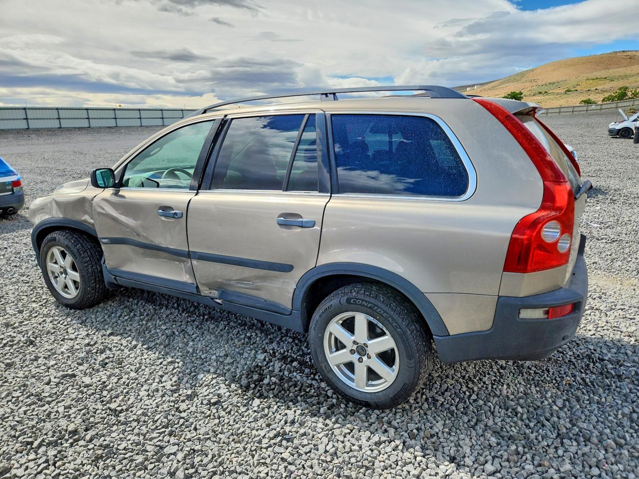 2004 VOLVO XC90