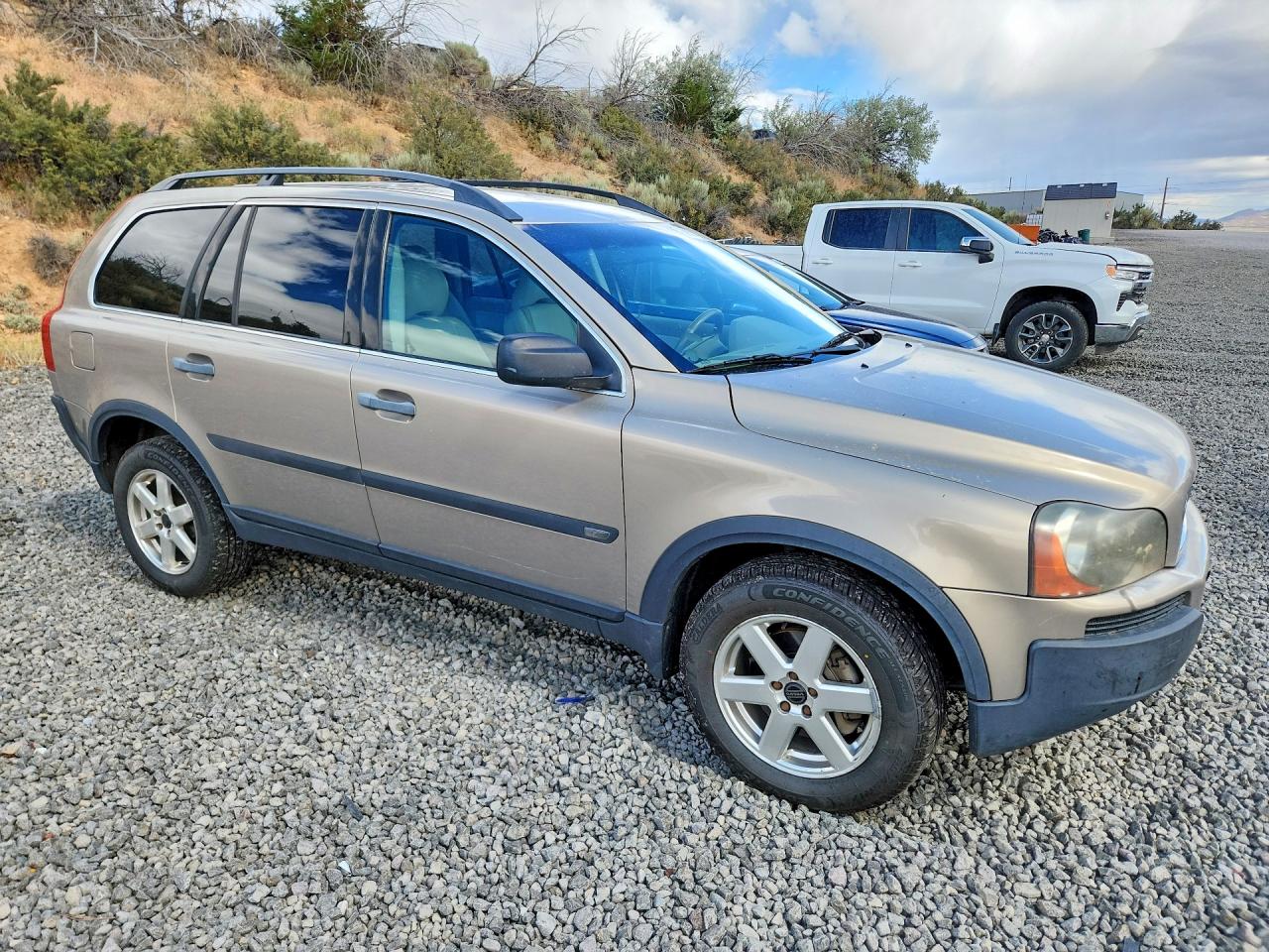2004 VOLVO XC90