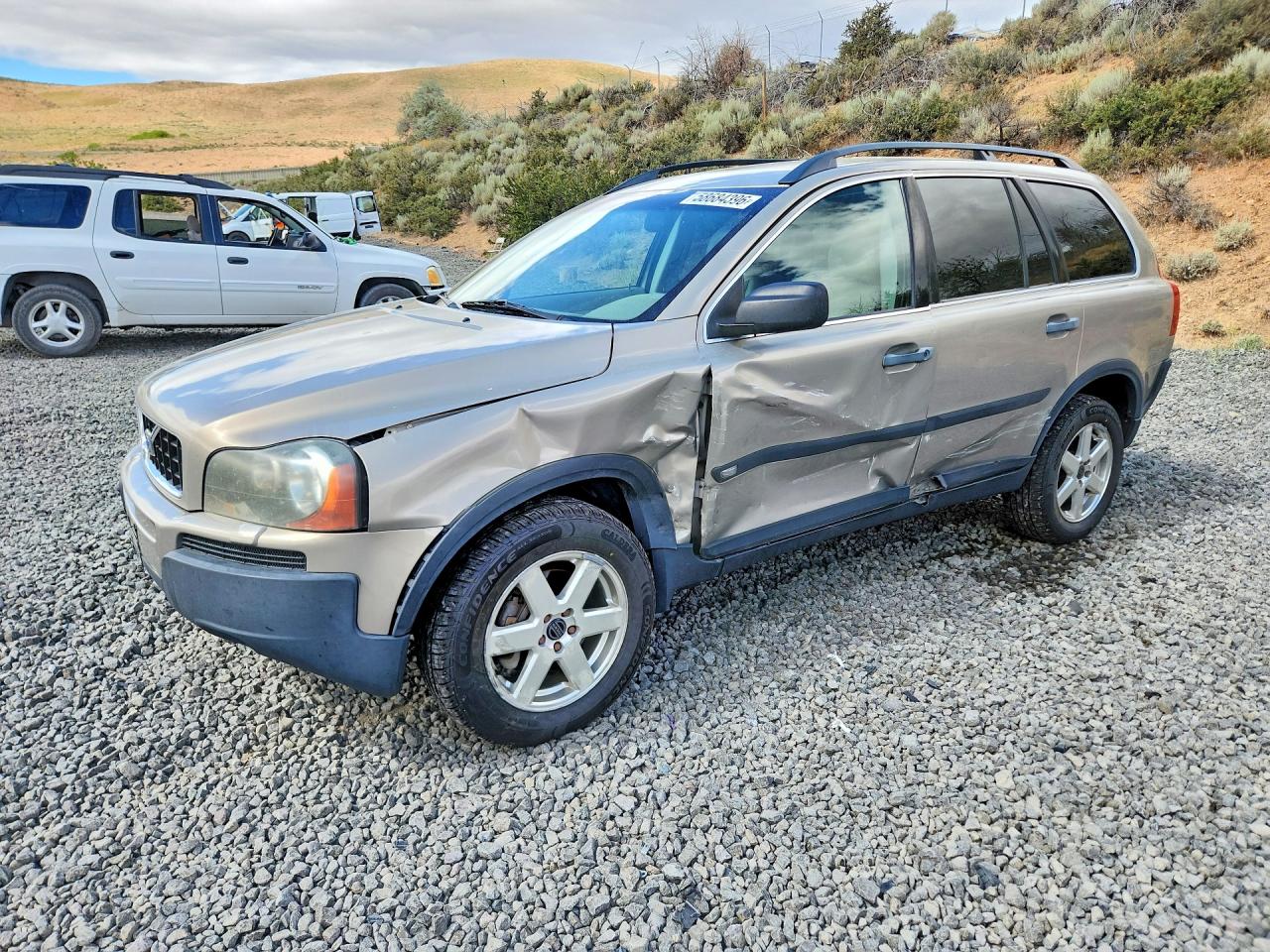 2004 VOLVO XC90