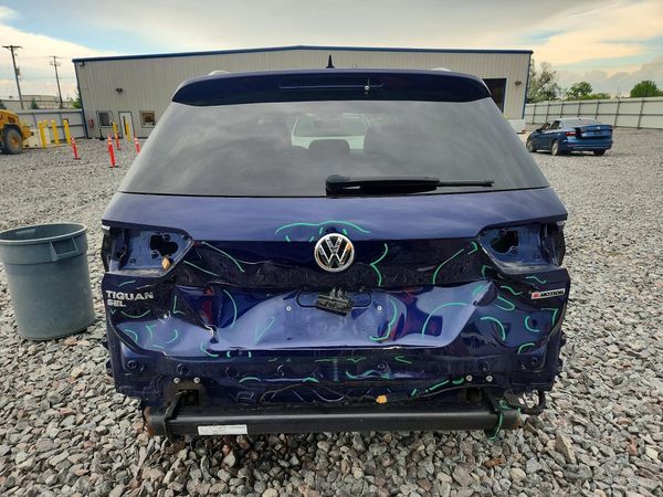 2021 VOLKSWAGEN TIGUAN