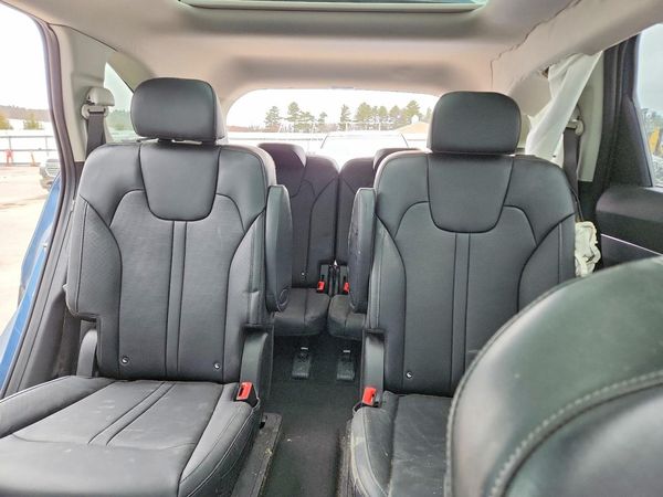 2025 KIA SORENTO HYBRID