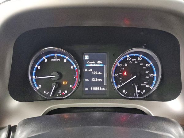 2016 TOYOTA RAV4 XLE (M Grade)