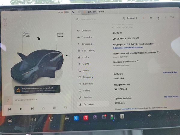 2025 TESLA MODEL Y
