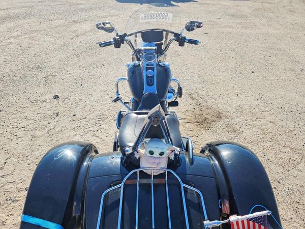 2016 HARLEY-DAVIDSON FLRT