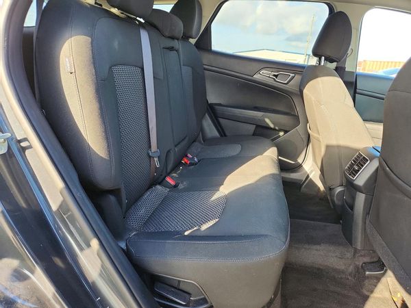 2025 KIA SPORTAGE
