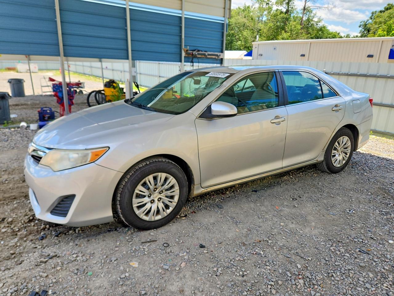 2014 TOYOTA CAMRY