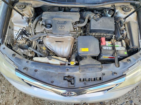 2014 TOYOTA CAMRY