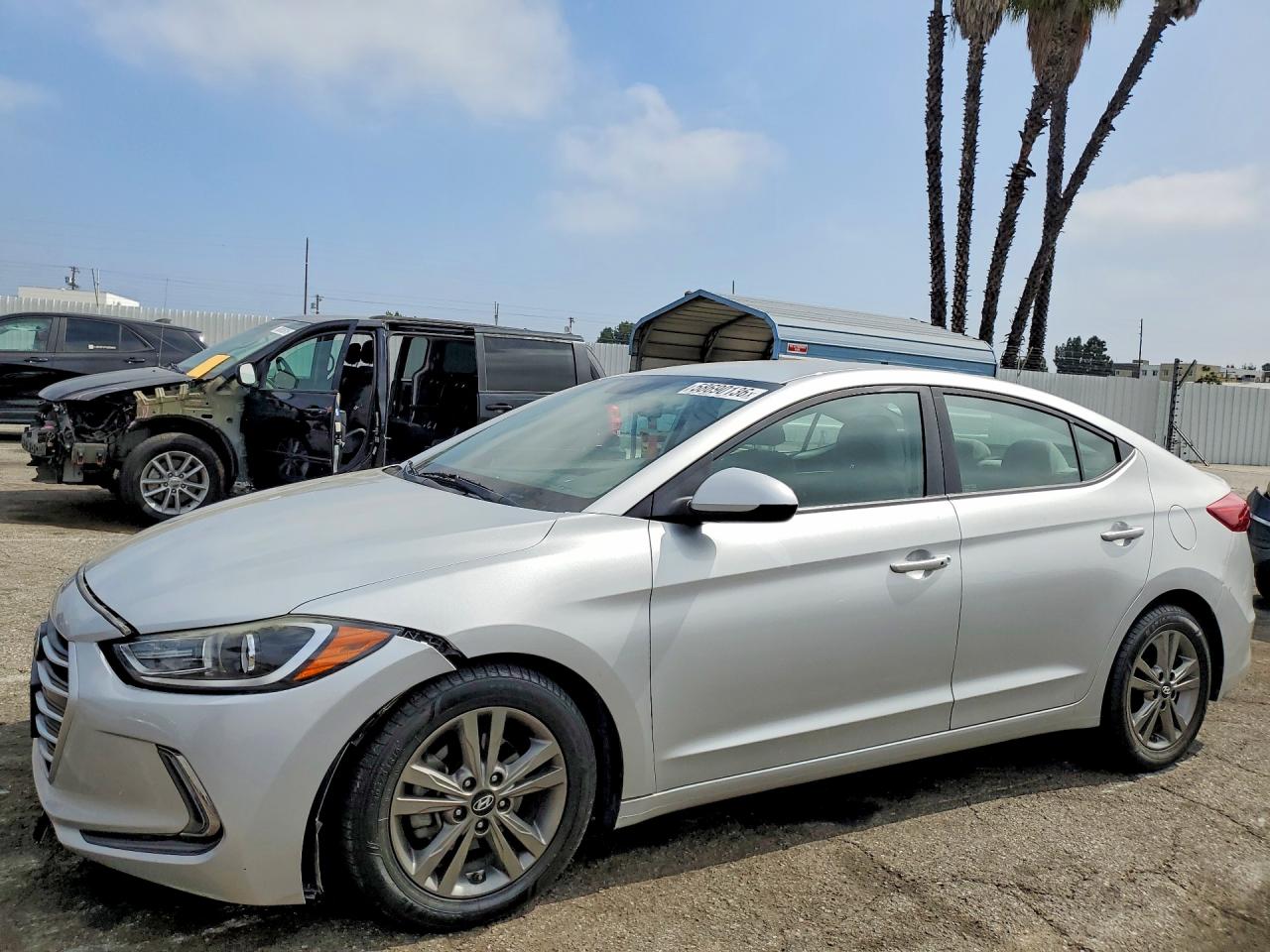 2017 HYUNDAI ELANTRA