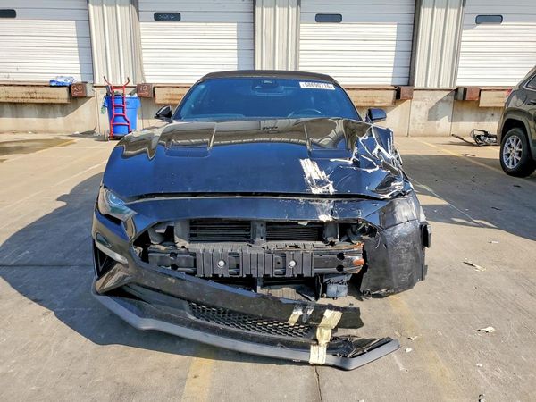 2022 FORD MUSTANG