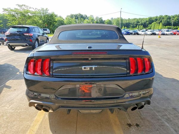 2022 FORD MUSTANG