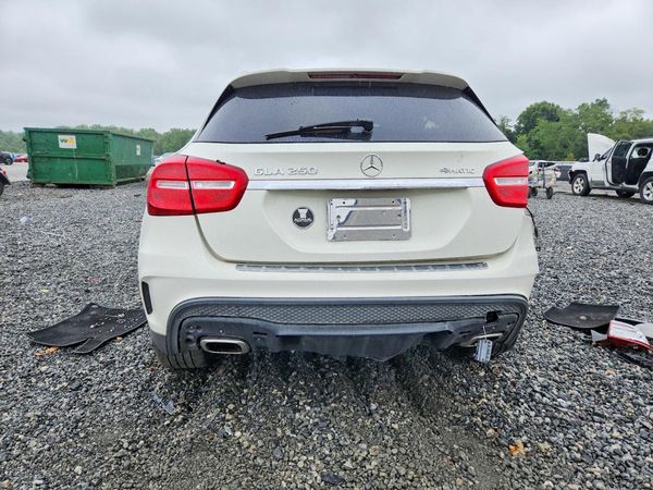 2017 MERCEDES-BENZ GLA GLA250-4M