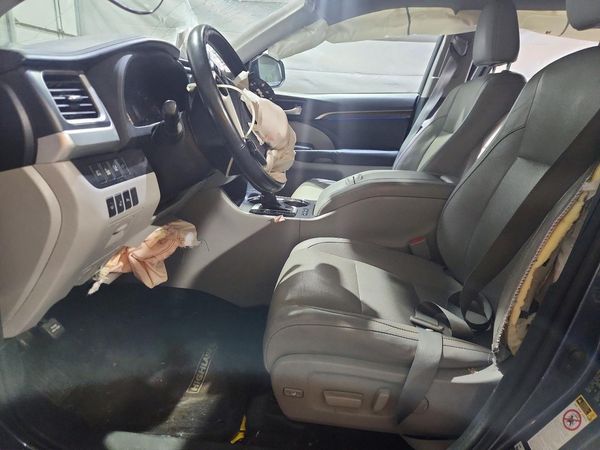 2015 TOYOTA HIGHLANDER Base/Hybrid