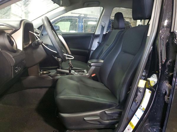 2015 TOYOTA RAV4 LE (X Grade)