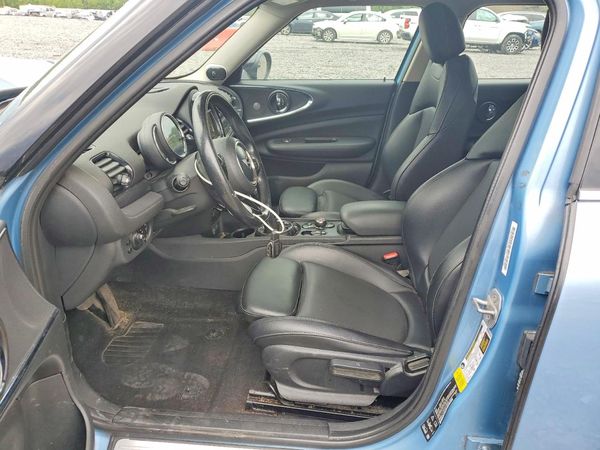 2017 MINI COOPER