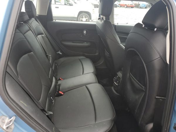 2017 MINI COOPER