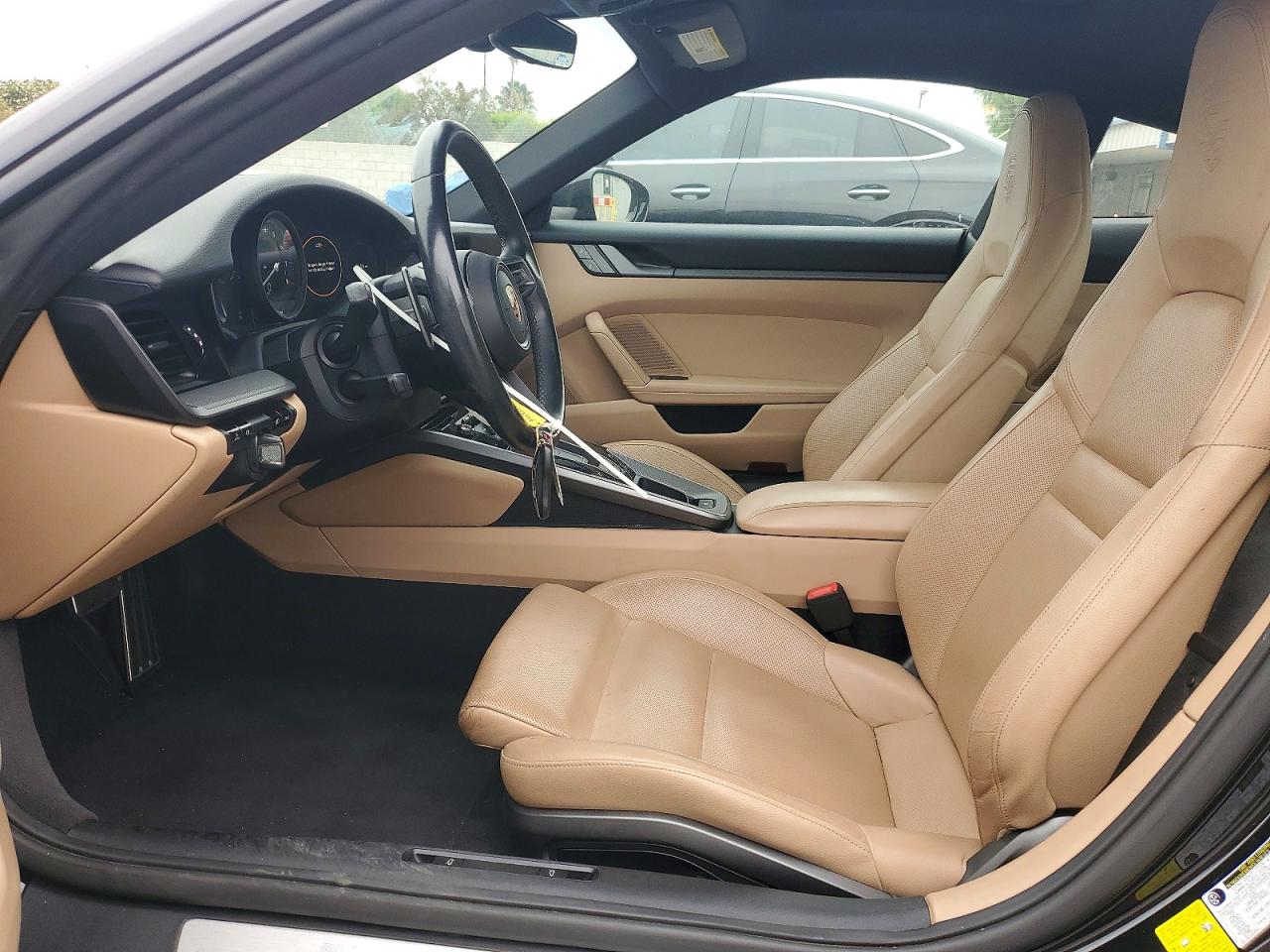 2020 PORSCHE 911