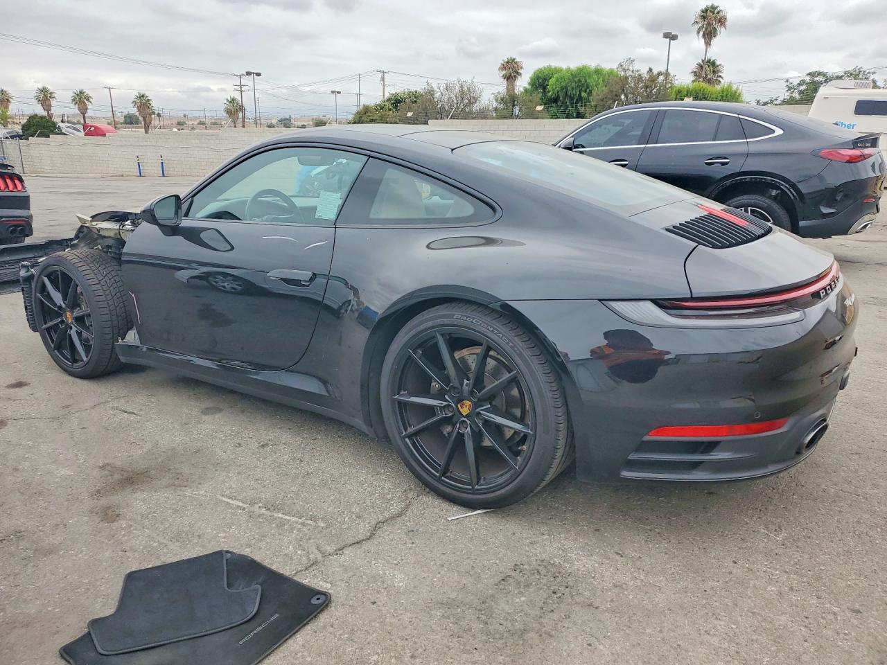 2020 PORSCHE 911