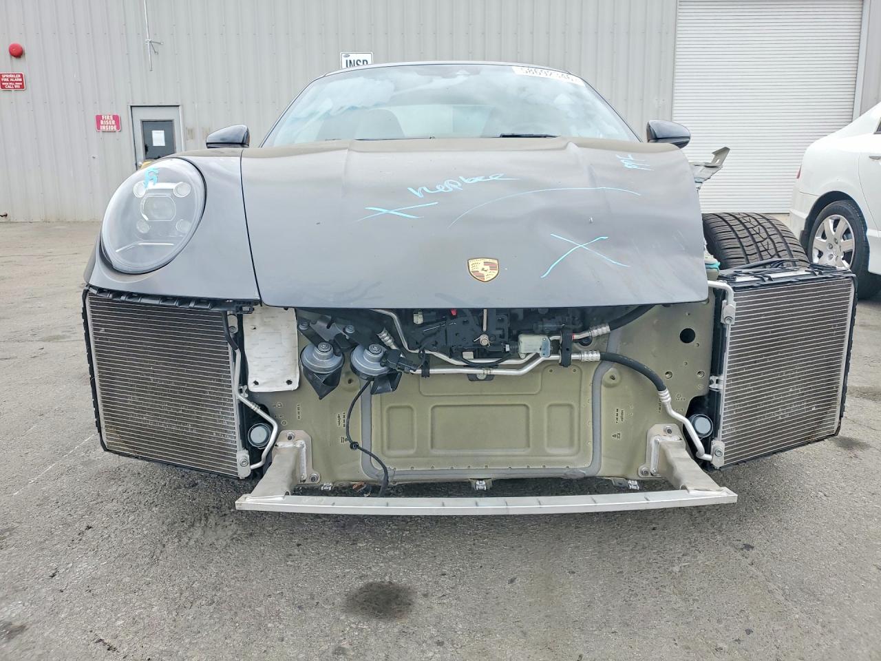 2020 PORSCHE 911