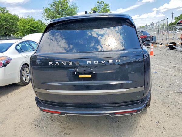 2026 LAND ROVER RANGE ROVER SE