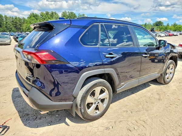 2021 TOYOTA RAV4 Limited HV
