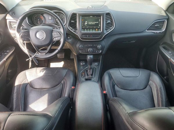 2019 JEEP CHEROKEE TRAILHAWK 4X4