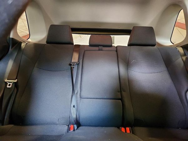 2019 TOYOTA RAV4 LE HV 4WD