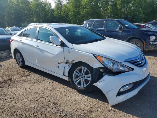 2014 HYUNDAI SONATA