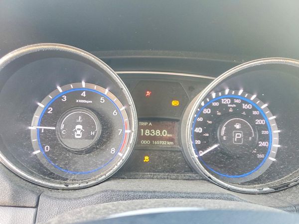2014 HYUNDAI SONATA