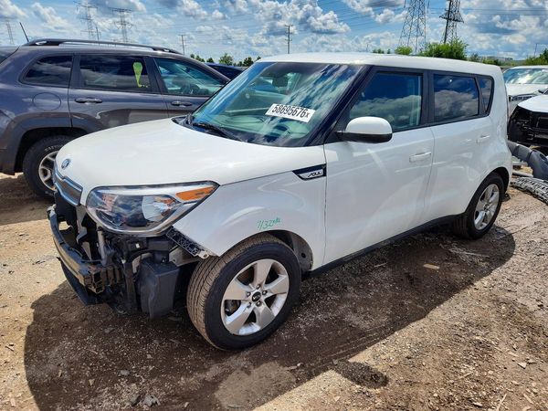 2019 KIA SOUL Base