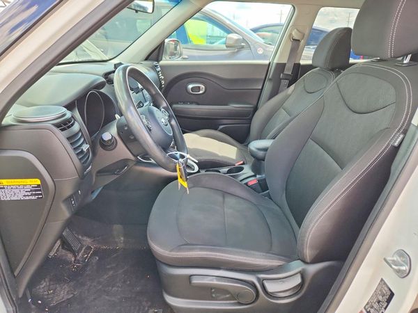 2019 KIA SOUL Base