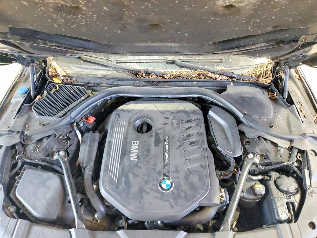 2016 BMW 740
