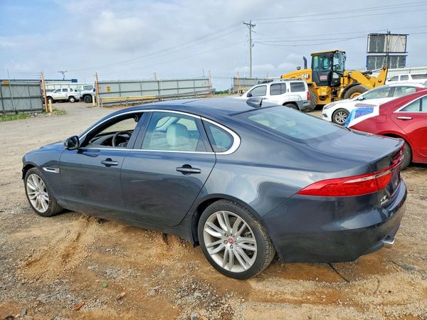2018 JAGUAR XF Prestige