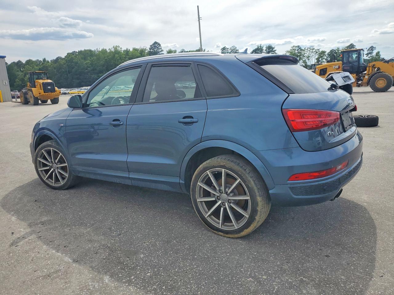 2018 AUDI Q3