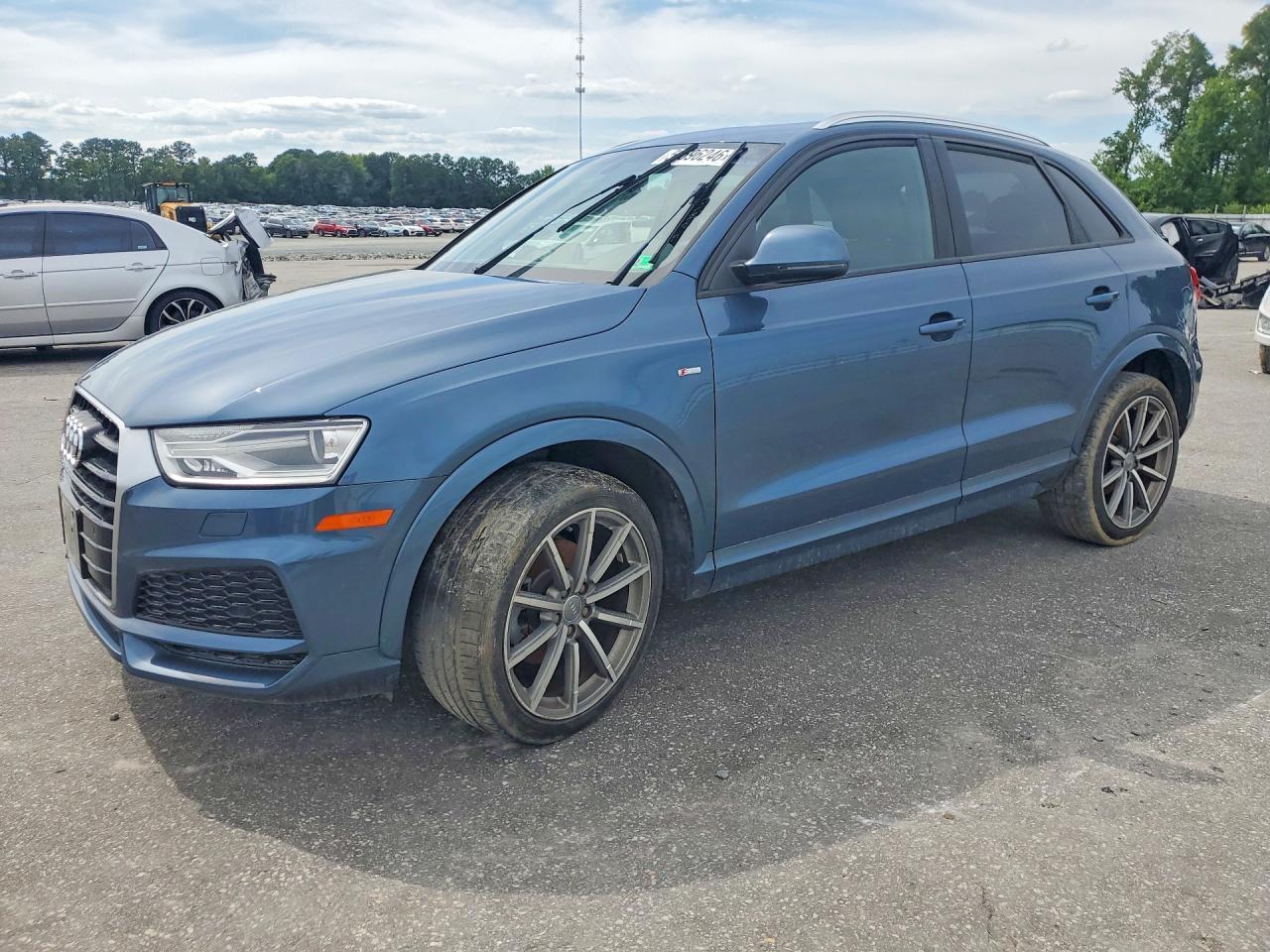 2018 AUDI Q3