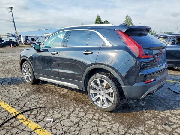 2020 CADILLAC XT4 Premium Luxury