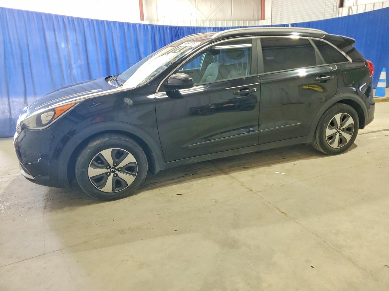 2017 KIA NIRO FE / LX / LX Tech