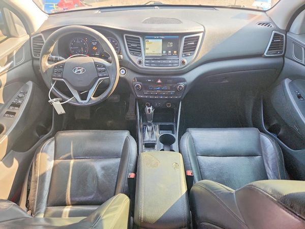 2017 HYUNDAI TUCSON