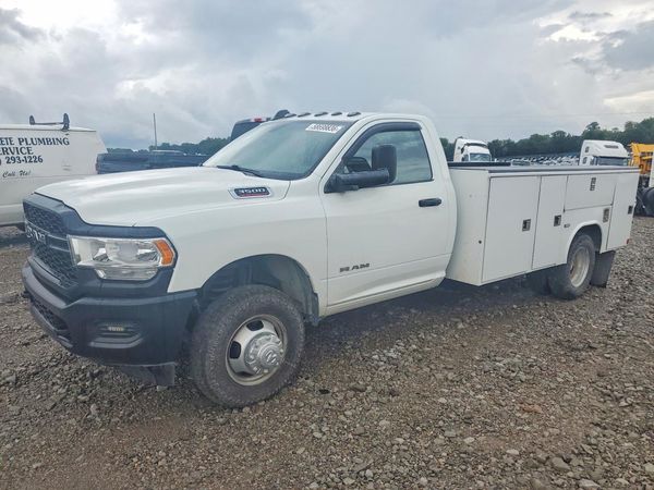 2022 RAM 3500