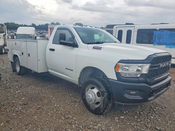 2022 RAM 3500