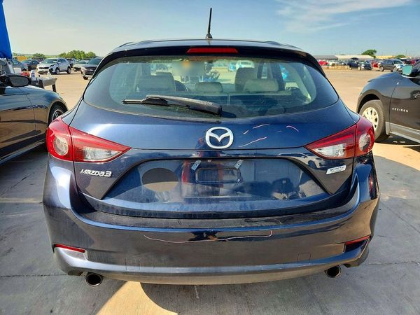 2017 MAZDA 3 Sport